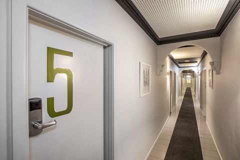 Skyways Hotel - Travel Search 1