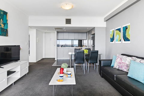 Astra Apartments Parramatta - Tourism Guide 6