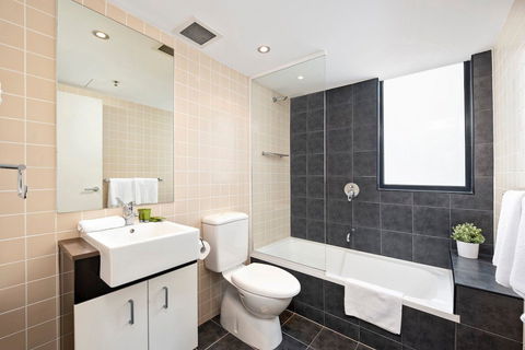 Astra Apartments Parramatta - Tourism Guide 7