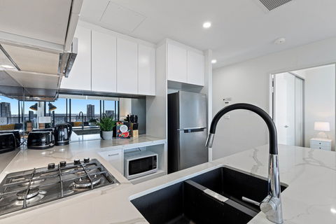 Astra Apartments Parramatta - Skyrise - Tourism Guide 6