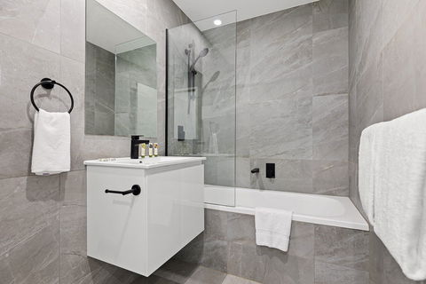 Astra Apartments Parramatta - Skyrise - Tourism Guide 11