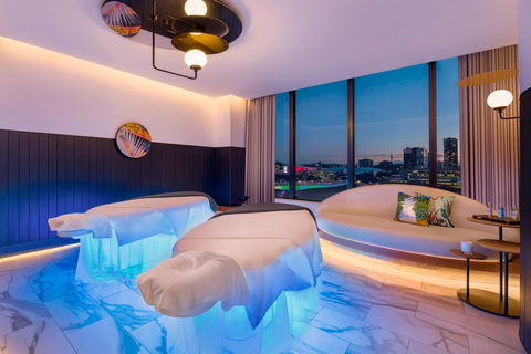 W Brisbane - Tourism Guide 13