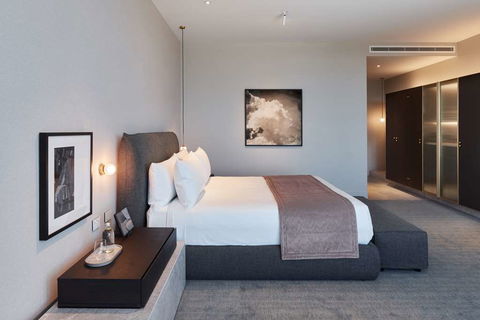 Eos By SkyCity - Cruises Travel 6