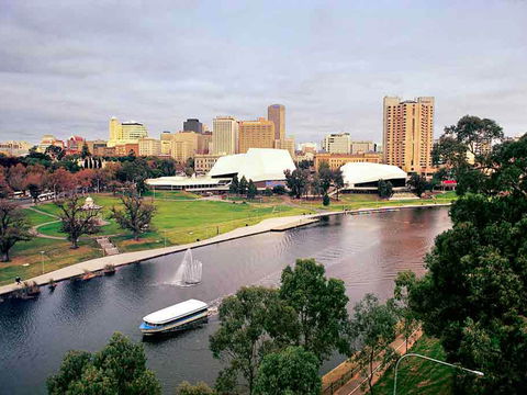 Mercure Grosvenor Hotel Adelaide - Cruises Travel 15