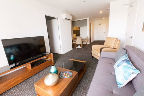 Adelaide Dress Circle Apartments - Cruises Travel 7