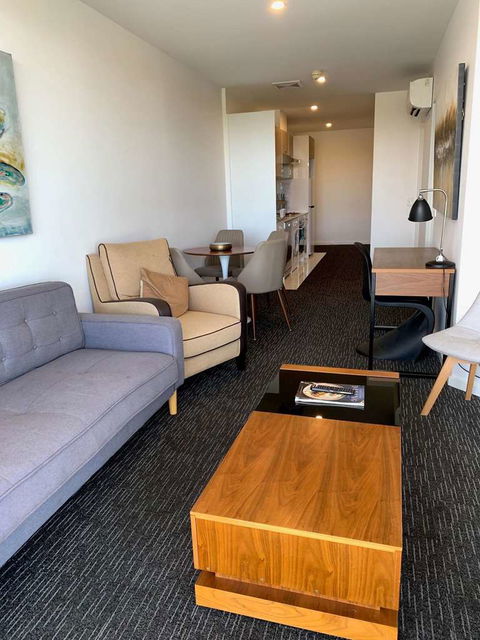 Adelaide Dress Circle Apartments - Cruises Travel 10