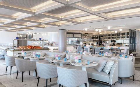 Langham, Gold Coast & Jewel Residences - Tourism Guide 15