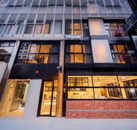 Brady Hotel Jones Lane - Tourism Guide