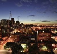 Mercure Melbourne Therry St - Tourism Guide