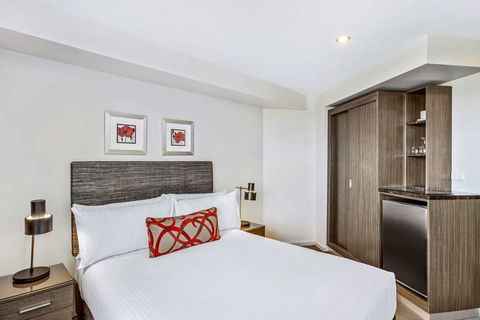 Adina Serviced Apts Canberra Dickson - Tourism Guide 10