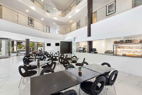 Adina Serviced Apts Canberra Dickson - Tourism Guide 17