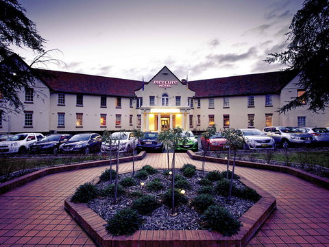 Mercure Canberra Hotel - Travel Search 0