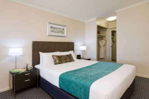 Pacific Suites Canberra - Cruises Travel 4