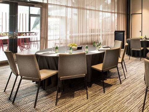 Pan Pacific Melbourne - Tourism Guide 9