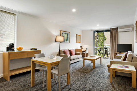 Quest St Kilda Bayside - Travel Agents 7