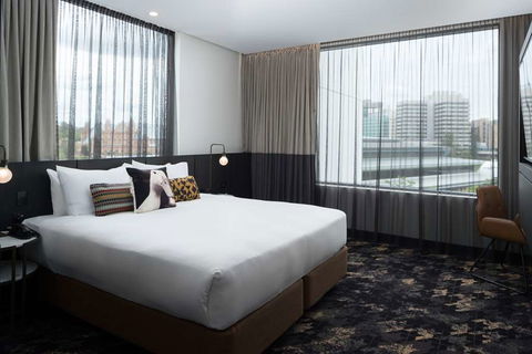 Rydges Fortitude Valley - Cruises Travel 13