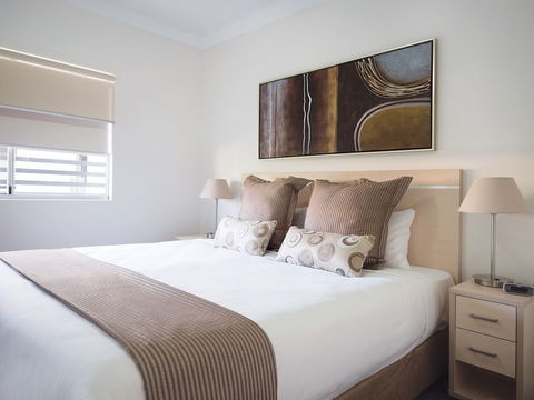 Oaks Mews - Cruises Travel 2