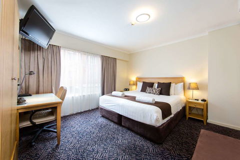 Best Western Plus Hovell Tree Inn - Tourism Guide 1