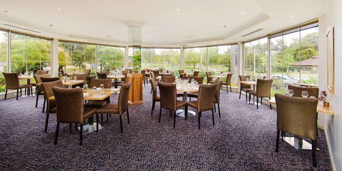 Best Western Plus Hovell Tree Inn - Tourism Guide 11