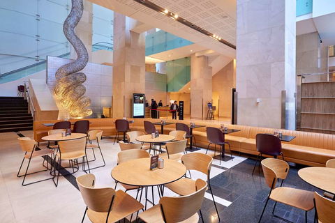 Hilton Sydney - Cruises Travel 3
