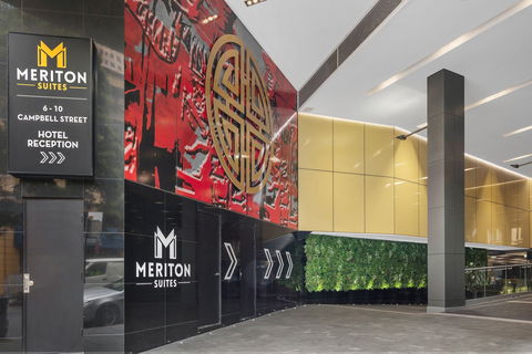 Meriton Suites Campbell Street - Cruises Travel 1