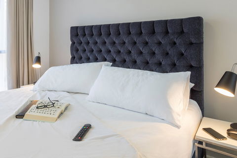 Meriton Suites Campbell Street - Cruises Travel 12