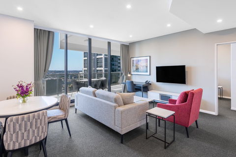 Meriton Suites Kent Street - Cruises Travel 4