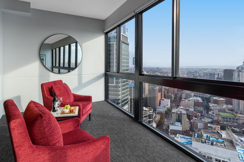 Meriton Suites Kent Street - Cruises Travel 15