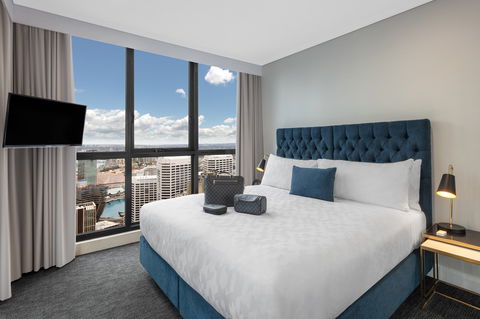 Meriton Suites Pitt Street - Cruises Travel 5
