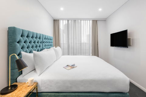 Meriton Suites Pitt Street - Cruises Travel 9