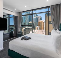Meriton Suites Sussex Street Sydney - Cruises Travel