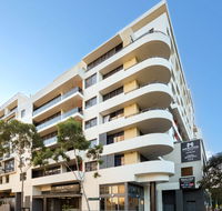 Meriton Suites Waterloo - Cruises Travel