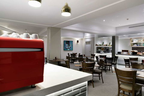 Rydges Camperdown - Cruises Travel 13