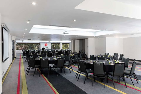 Rydges Sydney Central - Cruises Travel 8