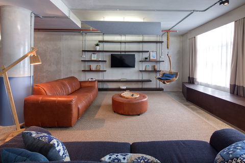 Zara Tower Serviced Apartments - Tourism Guide 3