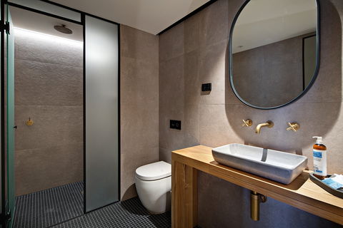 Zara Tower Serviced Apartments - Tourism Guide 6