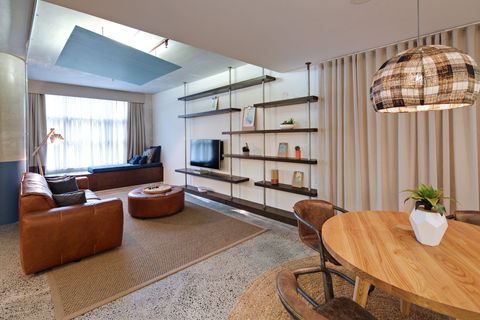 Zara Tower Serviced Apartments - Tourism Guide 7