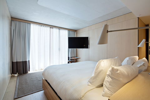 Zara Tower Serviced Apartments - Tourism Guide 17