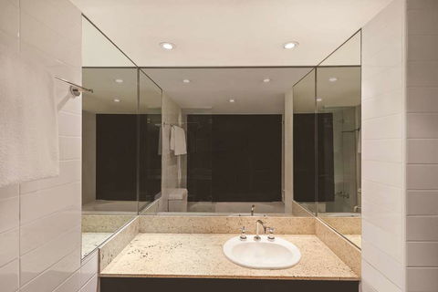 Adina Apartment Hotel Sydney Surry Hills - Tourism Guide 8