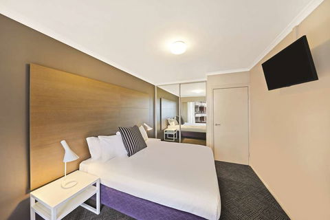 Adina Apartment Hotel Sydney Surry Hills - Tourism Guide 9