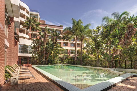 Adina Apartment Hotel Sydney Surry Hills - Tourism Guide 11