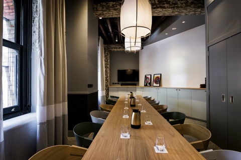 Ovolo 1888 Darling Harbour Hotel - Cruises Travel 3