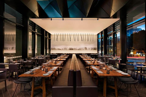 Four Points By Sheraton, Central Park - Cruises Travel 13