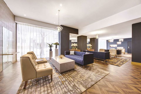 Vibe Hotel Sydney - Cruises Travel 1