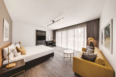 Vibe Hotel Sydney - Cruises Travel 9