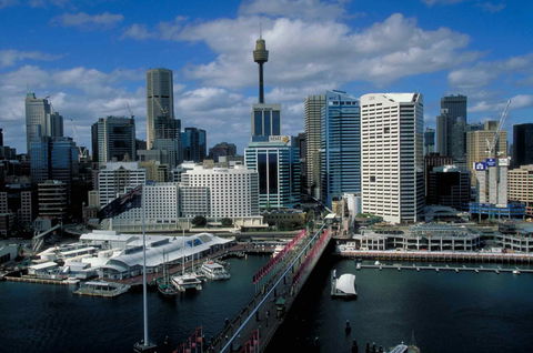 Hotel Ibis World Square - Cruises Travel 17