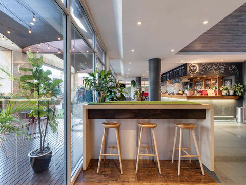 Ibis Sydney Darling Harbour - Cruises Travel 9