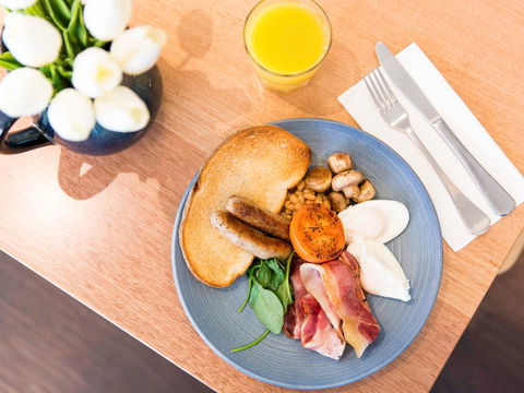 Ibis Sydney Darling Harbour - Cruises Travel 10