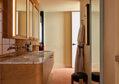 ACE Hotel Sydney - Travel Search 9