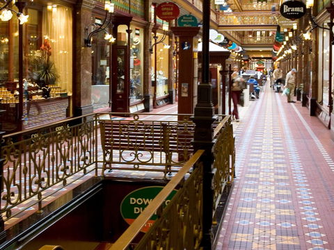 Hotel Morris Sydney - Cruises Travel 10